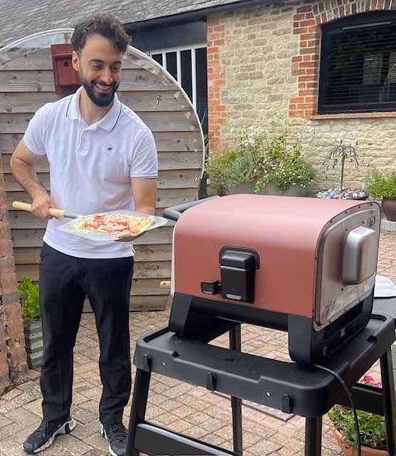 🍕 Bluebird Care Supports Charity Afternoon with Pizza-Making Fun for The Hummingbird Centre 💙